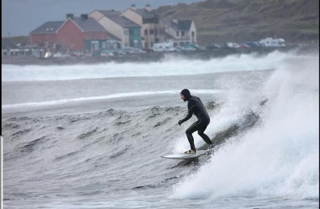 Surfers Getaway - Room Staycation Sligo Exterior foto